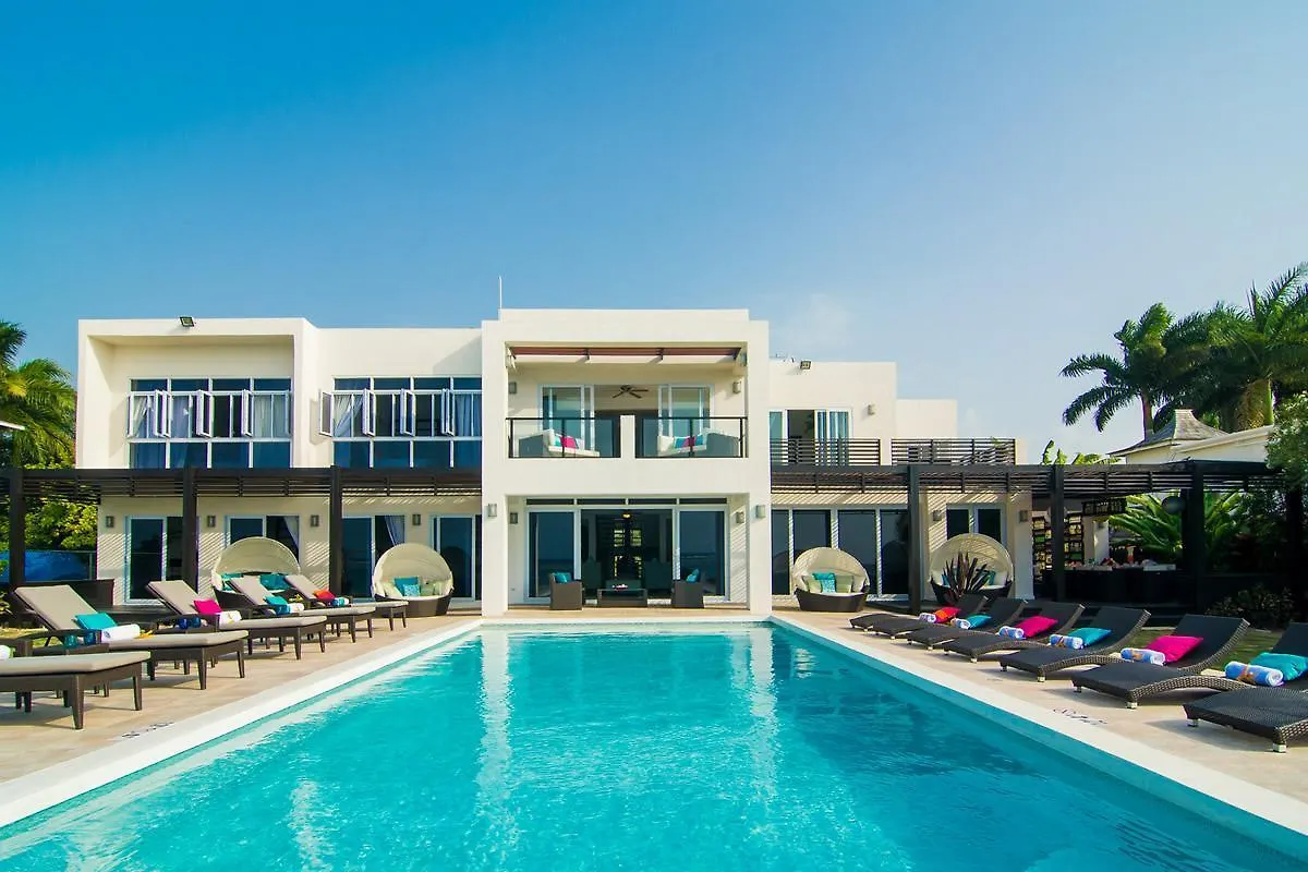 مونتيغو باي Dreamtime By The Sea Five Bedroom Villa جامايكا